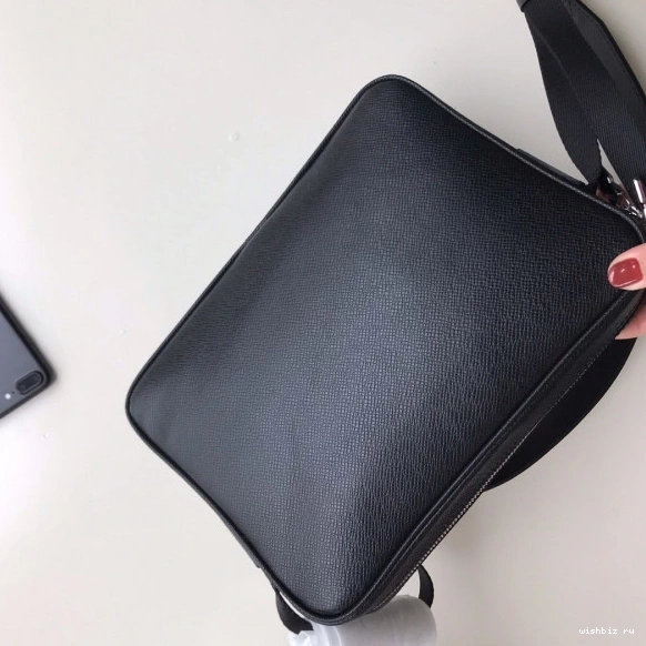 WIS Messenger Louis Vuitton 0727